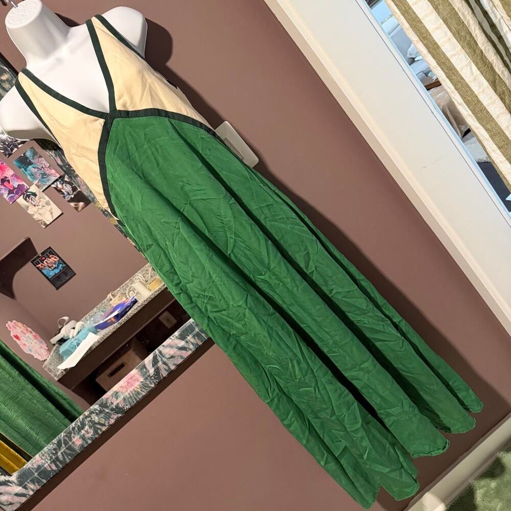 Sancia Women's Green Dress
